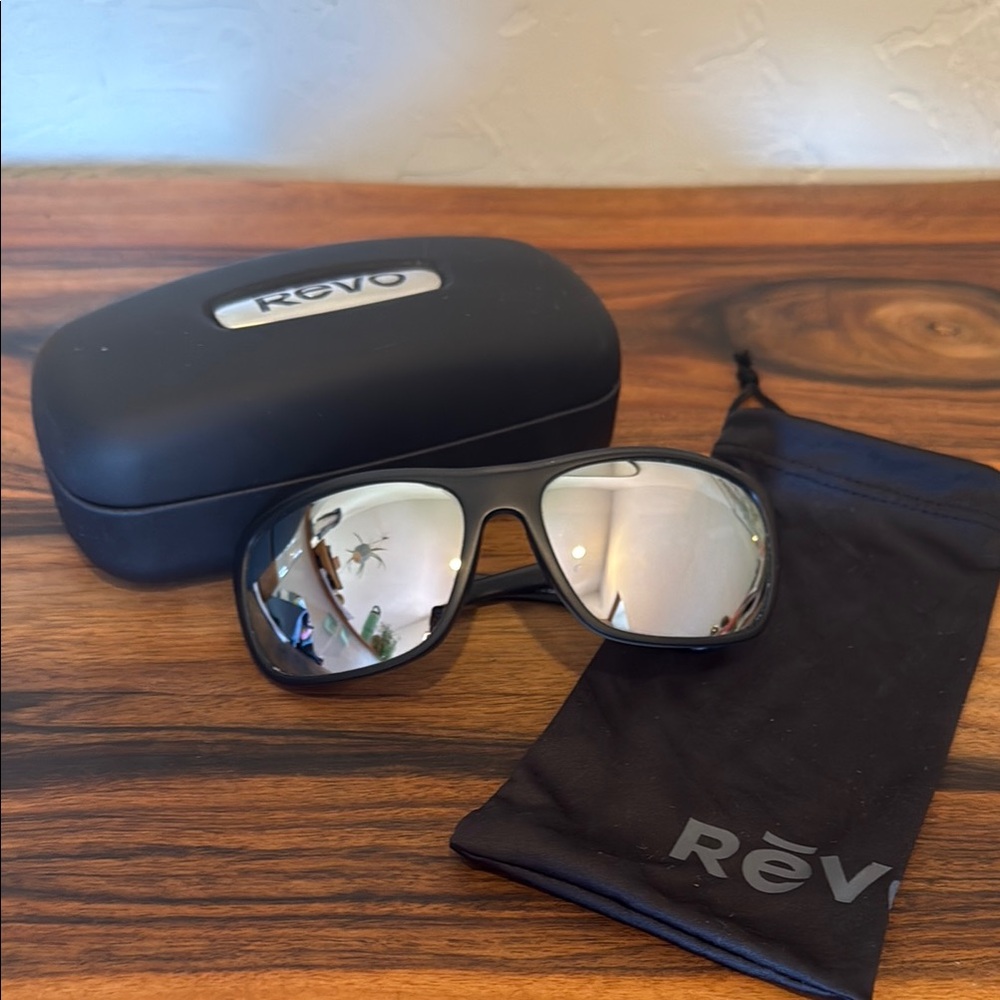 Revo Remus Black Sunglasses Silver Mirror Polarized
